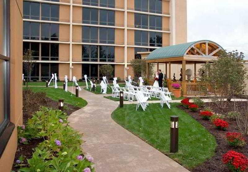 Courtyard By Marriott Canton North Canton Εξωτερικό φωτογραφία